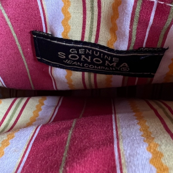 Women’s Sonoma Straw Bag with Strawberry design on front - Picture 4 of 4